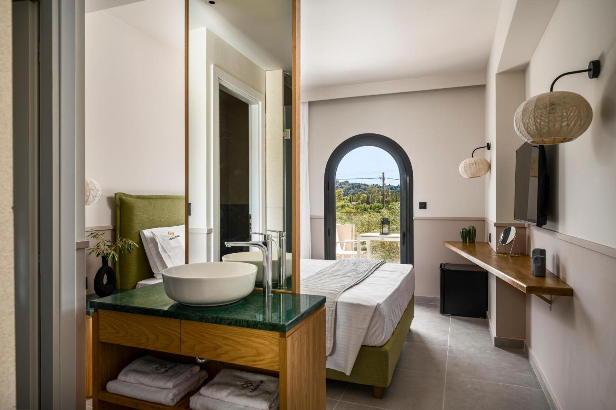Loadstar Rooms & Suites Kondókali Kültér fotó